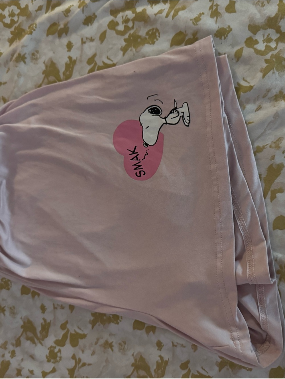 4 pc Bundle of Pink & Gray Snoopy Heart Shorts and Beige & Pink Cheetah Print - Picture 5 of 8